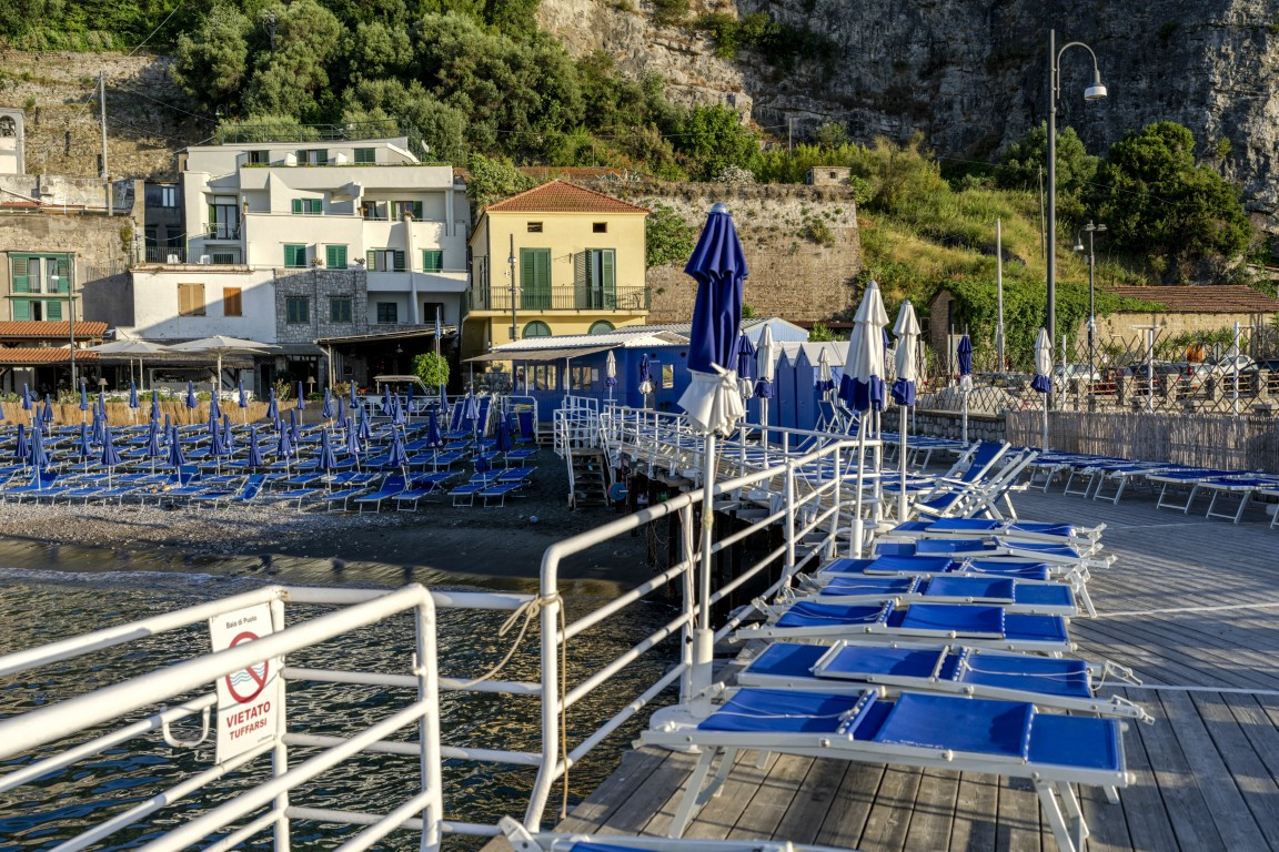 Beach club